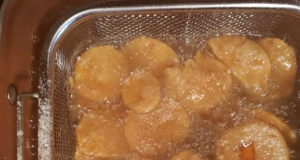 Fried Cinnamon Sweet Potato Chips