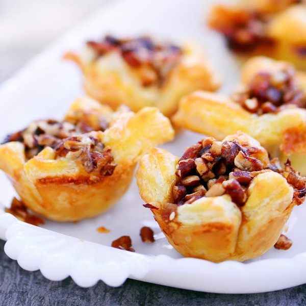 Apple Brie Bites
