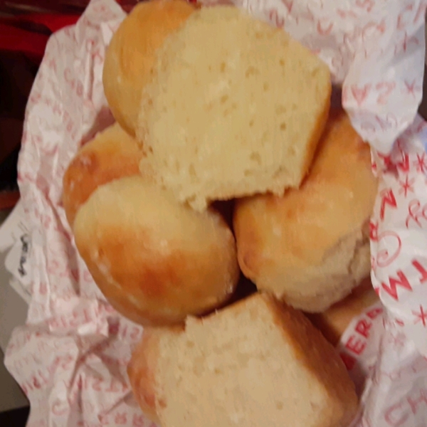 Dinner Rolls Made With Healthy Coconut Oil