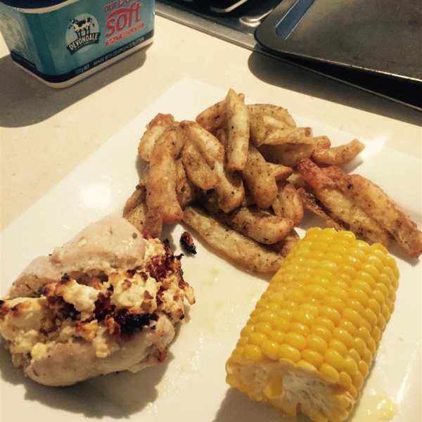 Feta and Sun-Dried Tomato Stuffed Chicken