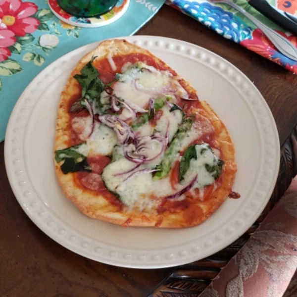 Naan Veggie Pizza