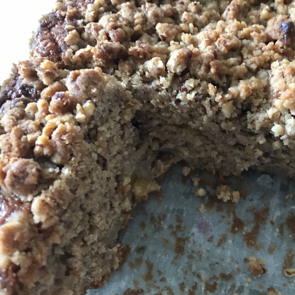 Avon's End of Summer Sunday Morning Peach Coffee Cake