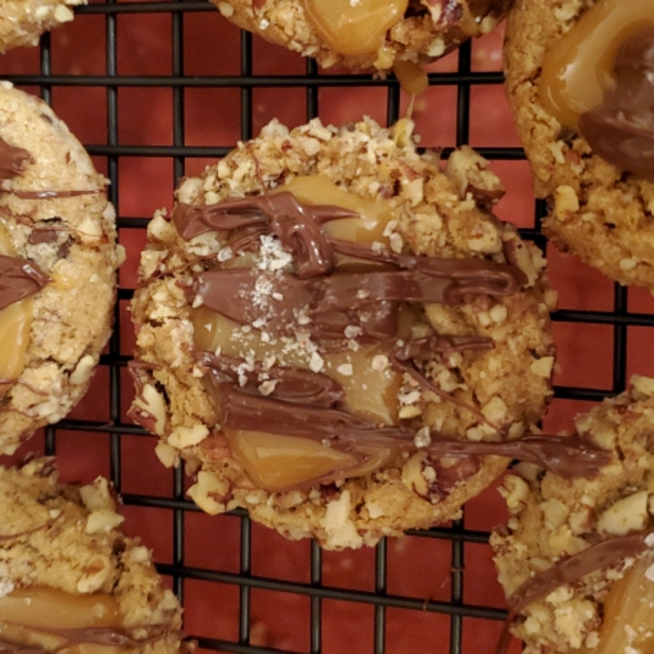 Salted Caramel Chocolate Chip Cookies from Pillsbury®