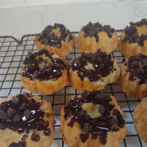 Brown Butter-Chocolate Chip Mini Pound Cakes