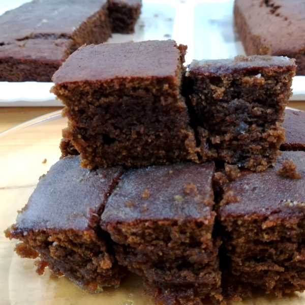Gingerbread Cake with Lemon Glaze