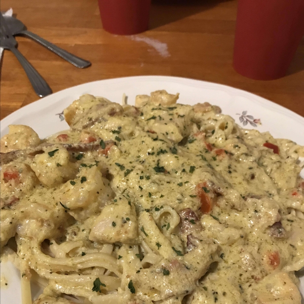 Chicken and Shrimp Carbonara