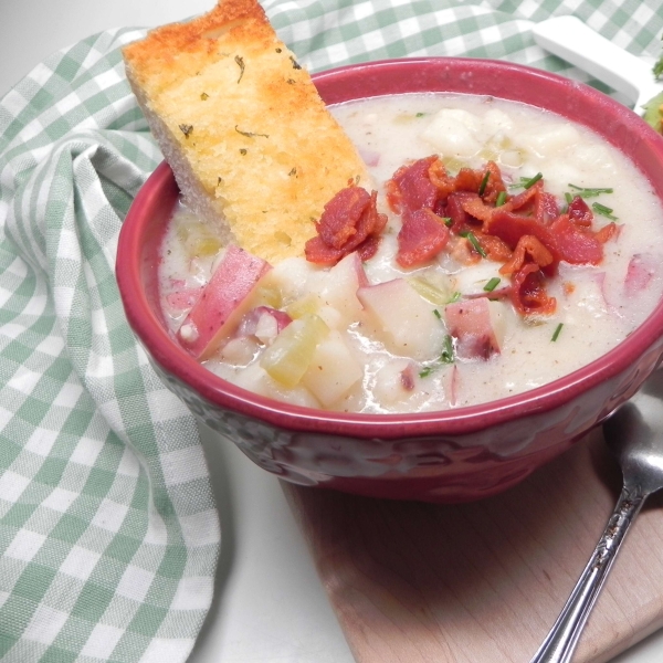 Instant Pot Potato and Bacon Soup