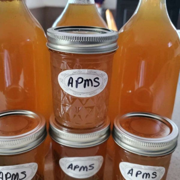 Grandma's Apple Pie 'Ala Mode' Moonshine