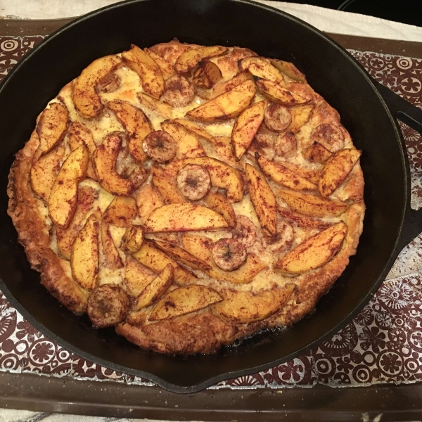Baked Pancake with Peaches