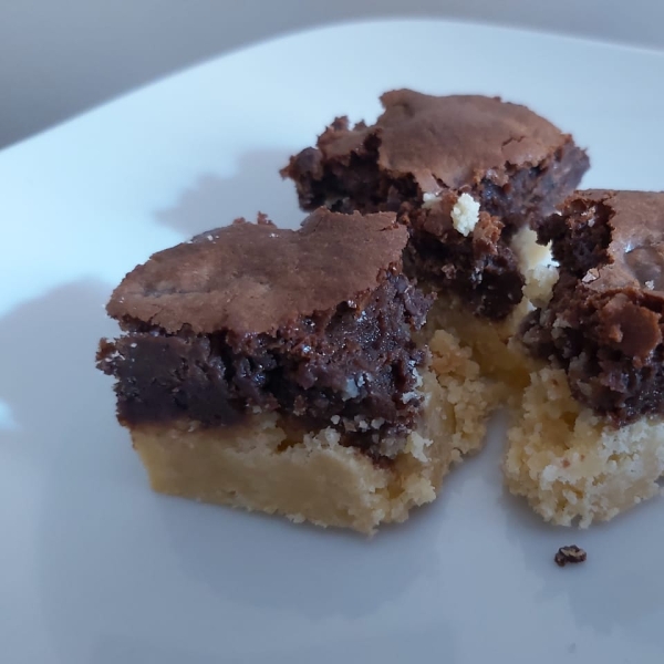 Gooey Brownies with Shortbread Crust