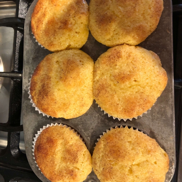 Easy, Sweet Cornbread Muffins