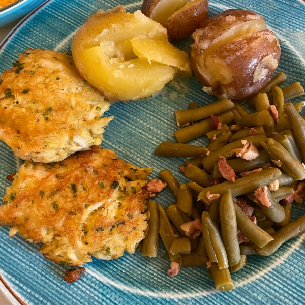 True Maryland Crab Cakes