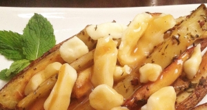 Greek Seasoned Poutine