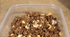 Cinnamon-Apple Chex® Mix