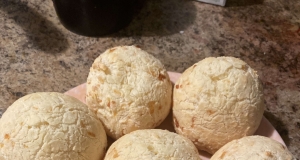 Brazilian Cheese Bread (Pao de Queijo)