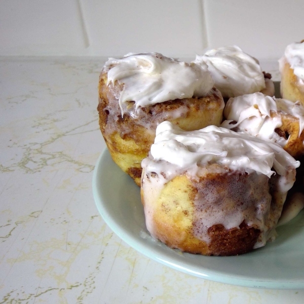 Small Batch Cinnamon Rolls (No Yeast)