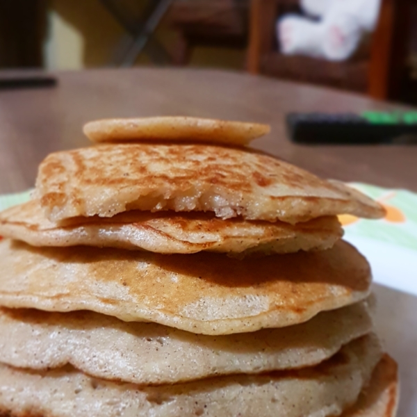 Veronica's Apple Pancakes