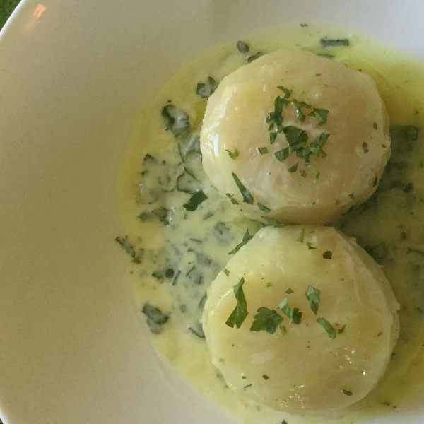Kohlrabi in Parsley Sauce