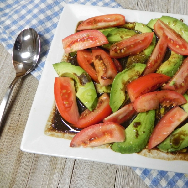 Tomato and Avocado Salad