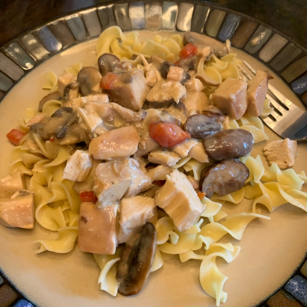 Easy Skillet Chicken a la King