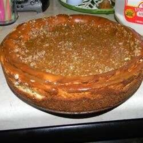 Caramel Pecan Cheesecake
