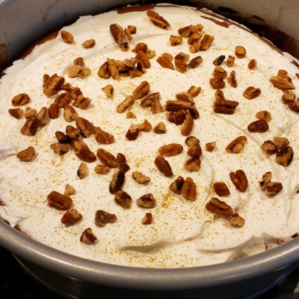 Caramel Pecan Cheesecake
