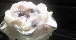 Creamy Vanilla Frozen Yogurt