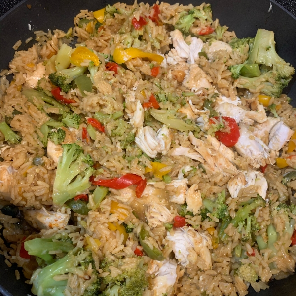 Garlic Chicken, Vegetable and Rice Skillet