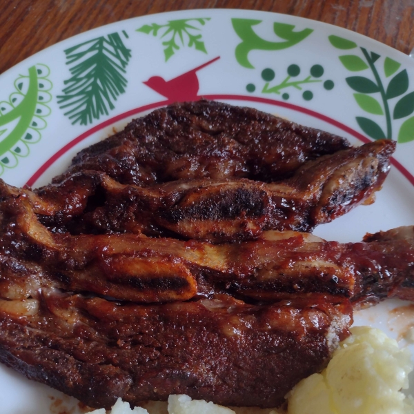 Grilled BBQ Short Ribs with Dry Rub