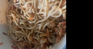 Kimchi Udon Noodle Stir-Fry