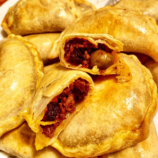 Beef Empanadas with Olives and Raisins