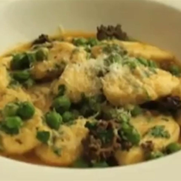 Ricotta Gnocchi with Fresh Peas and Mushrooms