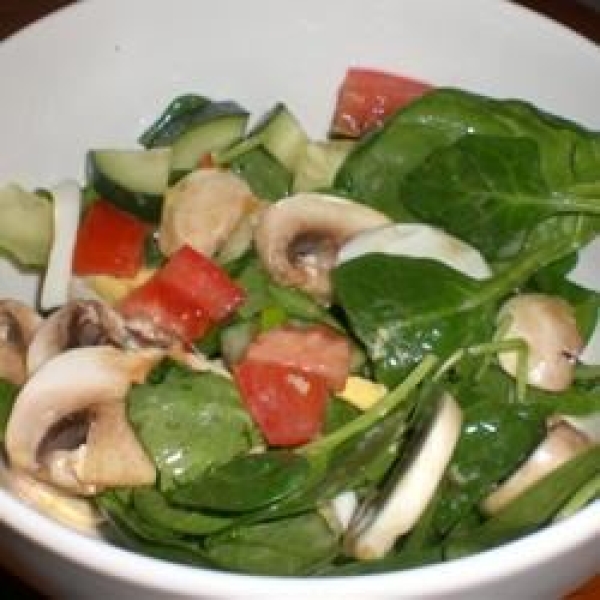 Shelly's Super Salad