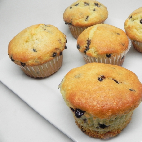 Vegan Blueberry Muffins with Applesauce