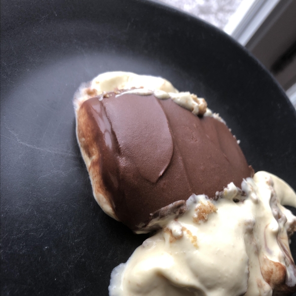 Chocolate Éclair Cake