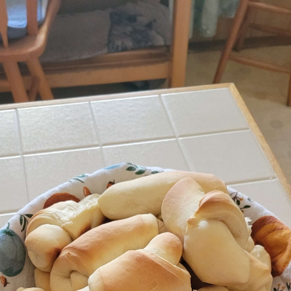 Sweet Dinner Rolls