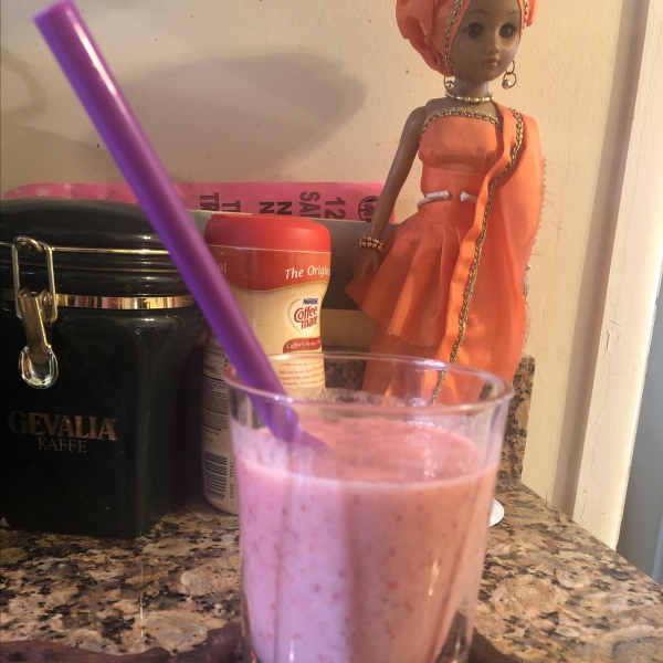 Strawberry Banana Breeze Smoothie