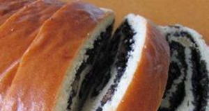 Russian Poppy Seed Roll