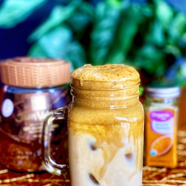 Turmeric Iced Coffee Latte