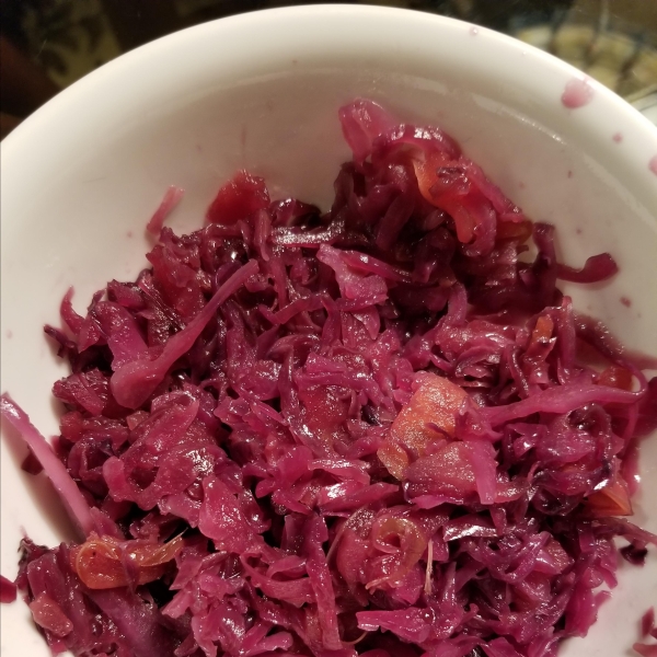 Red Cabbage and Apples