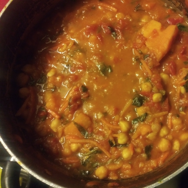 Sweet Potato, Spinach, and Halloumi Curry