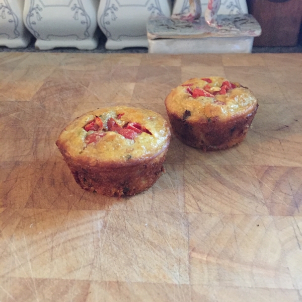 Impossibly Easy Mini Breakfast Sausage Pies
