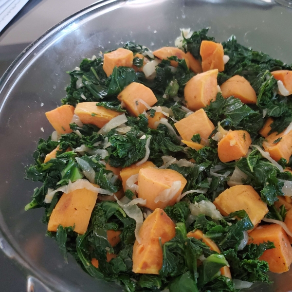 Roasted Yam and Kale Salad