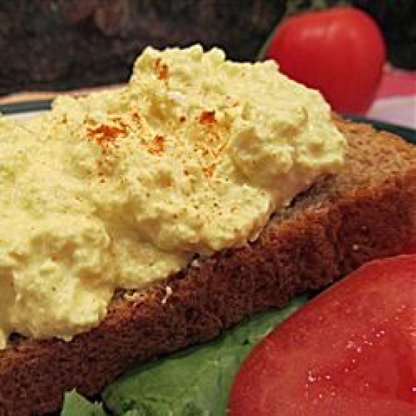 Deviled Eggless Salad