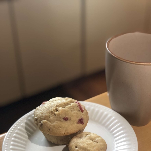 Banana Strawberry Muffins