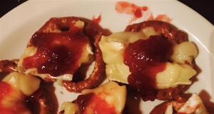 Cranberry-Brie Holiday Bites