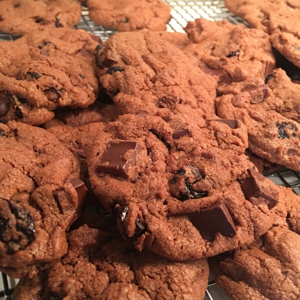 Lots of Chocolate Cherry Cookies