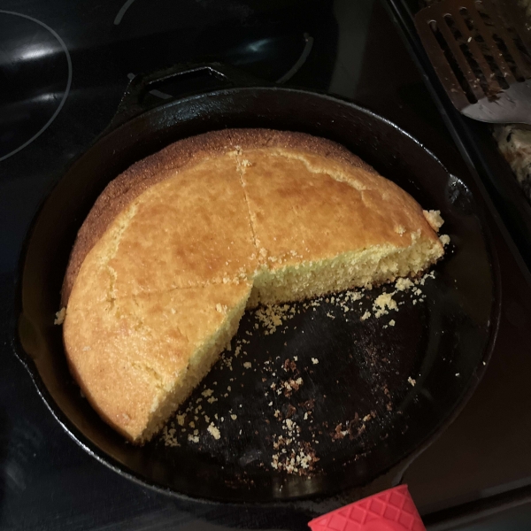 Golden Sweet Cornbread