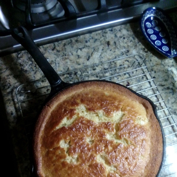 Golden Sweet Cornbread