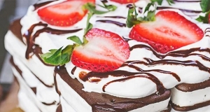 Coconut Minis Vanilla Sandwich Cake